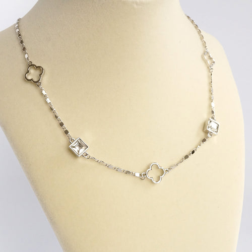 Clover station dainty short necklace with crystals in Gold and Silver Tones