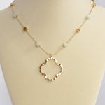 Clover pendant stone beads short station necklace Gold tone