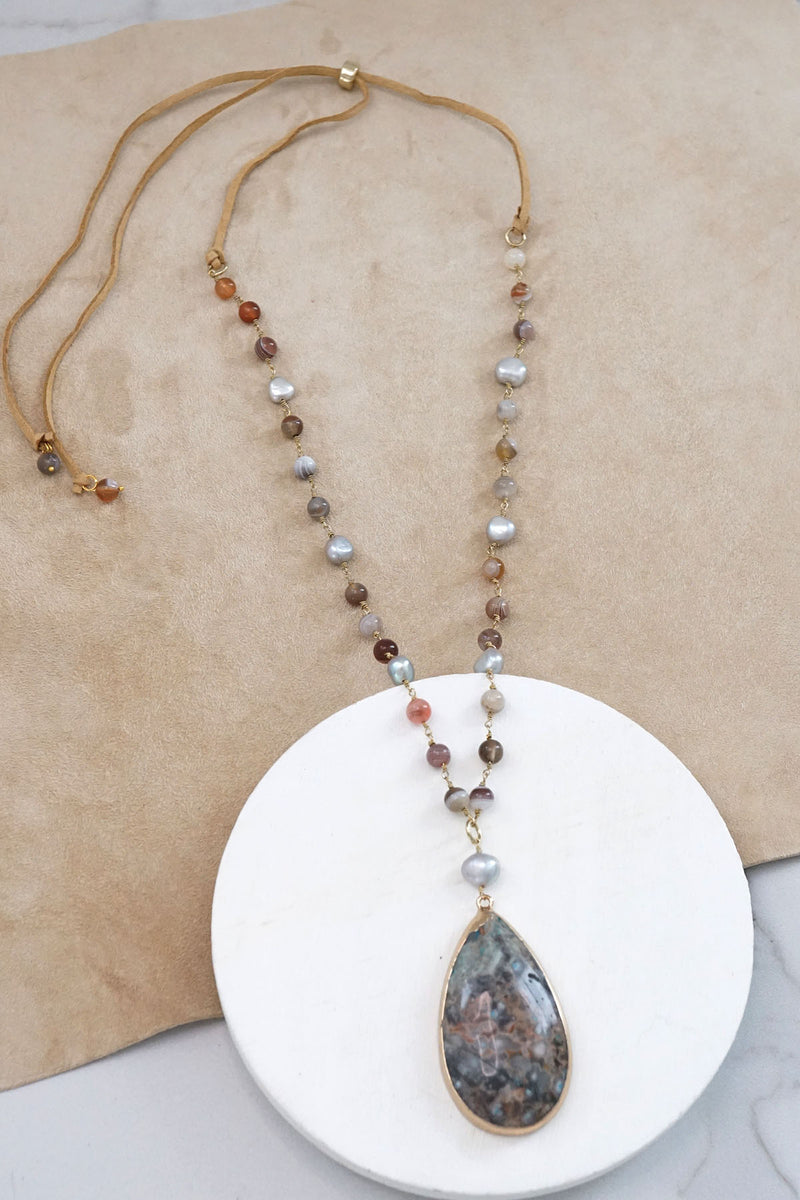 Beaded Agate and Pearls drawstring Long Necklace with Teardrop Agate pendant