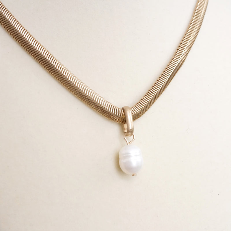 Classic Herringbone Necklace with a Freshwater Pearl Worn Gold Silver Gunmetal