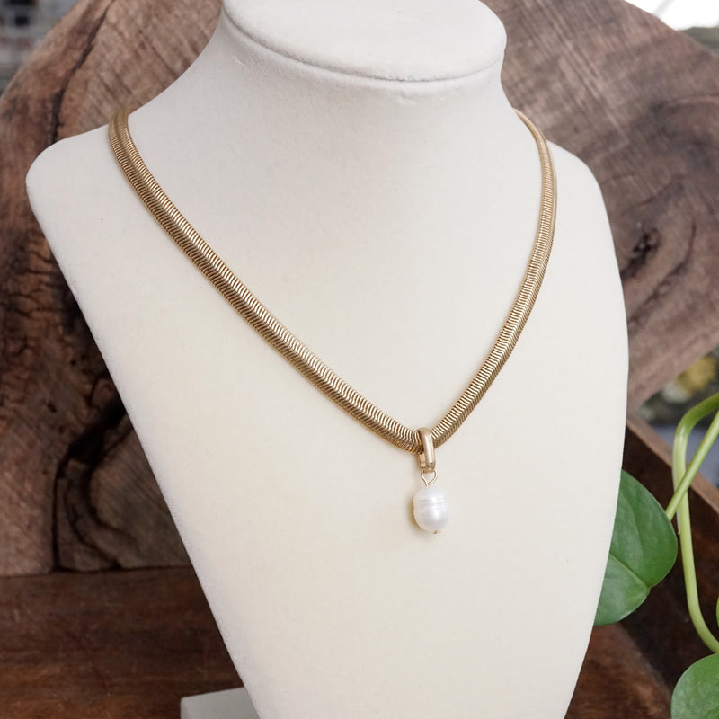 Classic Herringbone Necklace with a Freshwater Pearl Worn Gold Silver Gunmetal