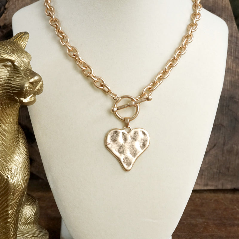 Boho Hammered Heart Front Toggle Necklace – Rustic Gold or Silver