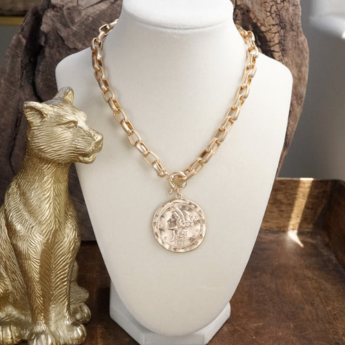 Coined Boldness – Chunky Chain Statement Necklace