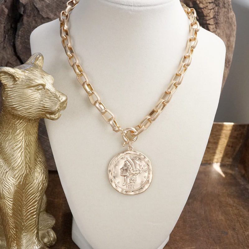 Coined Boldness – Chunky Chain Statement Necklace