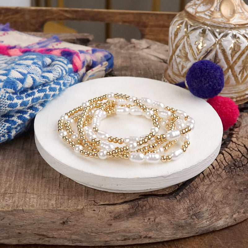 Pearl & Gold Beaded Stretch Bracelet Set – Set of 5