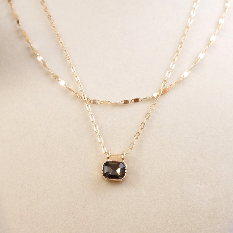 Glimmered Layers – Double Chain Necklace with Emerald-Cut Crystal