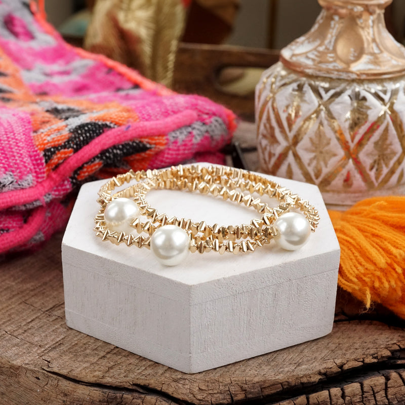 Golden Grace – Set of 3 Stretchy Bracelets with Pearl and 3D Beads