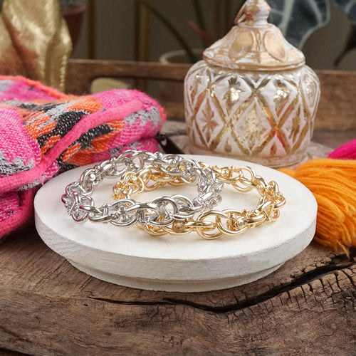 Bold Links – Stretchy Shackle Chain Bracelet in Gold or Silver