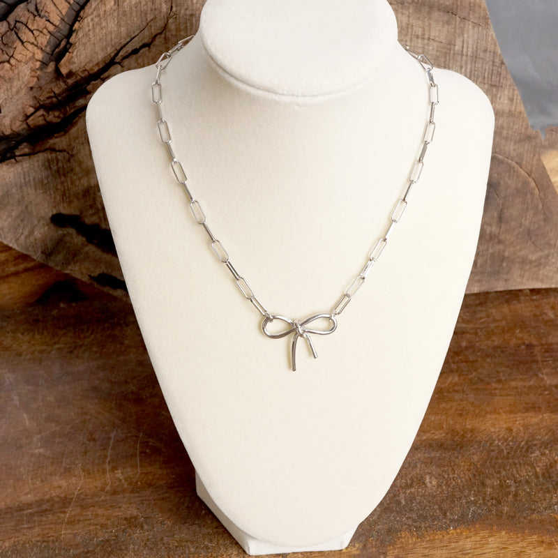 Bow Necklace - Short dainty paperclip chain in silver tone