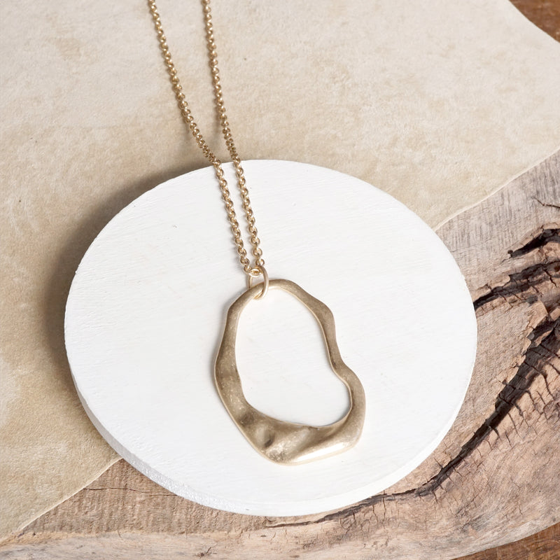 Minimalist Asymmetric Circle Pendant Long Necklace – Worn Gold or Silver