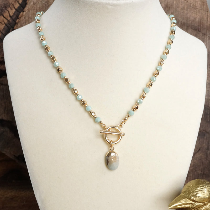 Faceted Beads & Oval Stone Front Toggle Necklace – Gold Tone