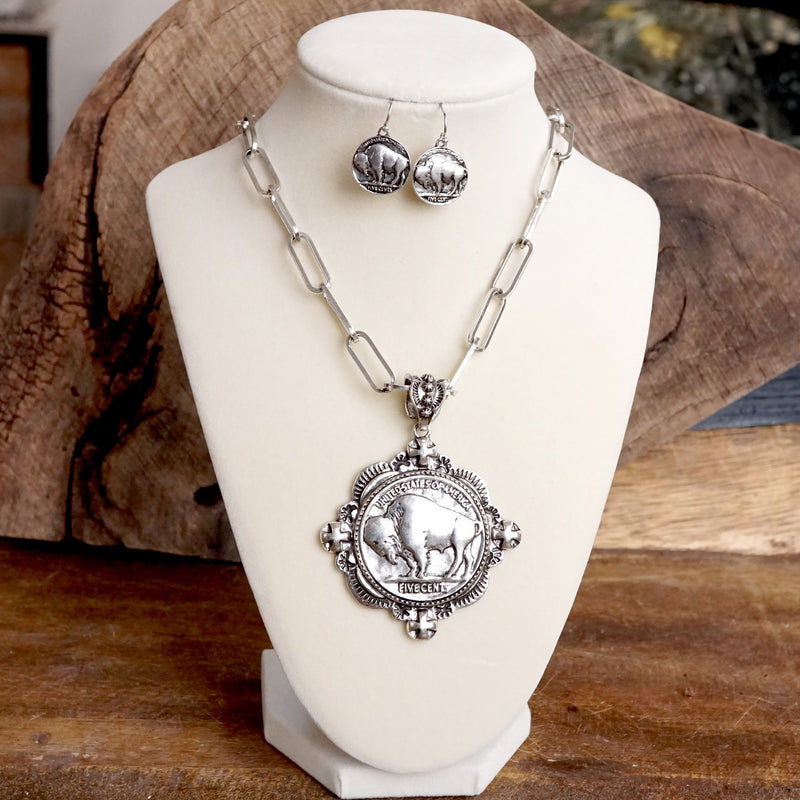 Western Buffalo Coin Statement Necklace Set – Worn Silver Tone