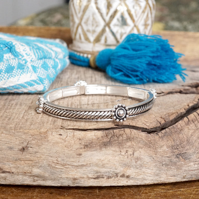 Whispers of Silver – Delicate Stretchy Bangles with Crystal and Heart Details