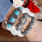 Western Stretchy Bangles – Buffalo Turquoise Flowers in Worn Silver Tone