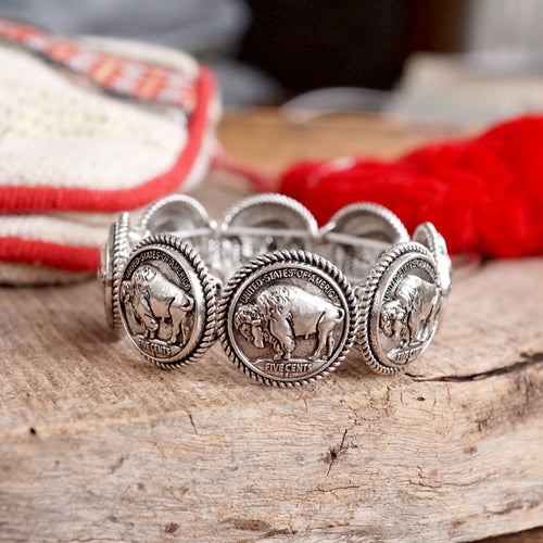 Western Stretchy Bangles – Buffalo Turquoise Flowers in Worn Silver Tone