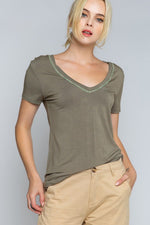 Short sleeve T-Shirt crochet detailed v-neck in Olive